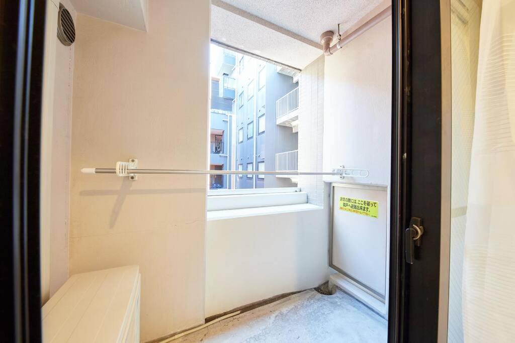 Apartamento Shinjuku Kabukicho Designer's Iii *